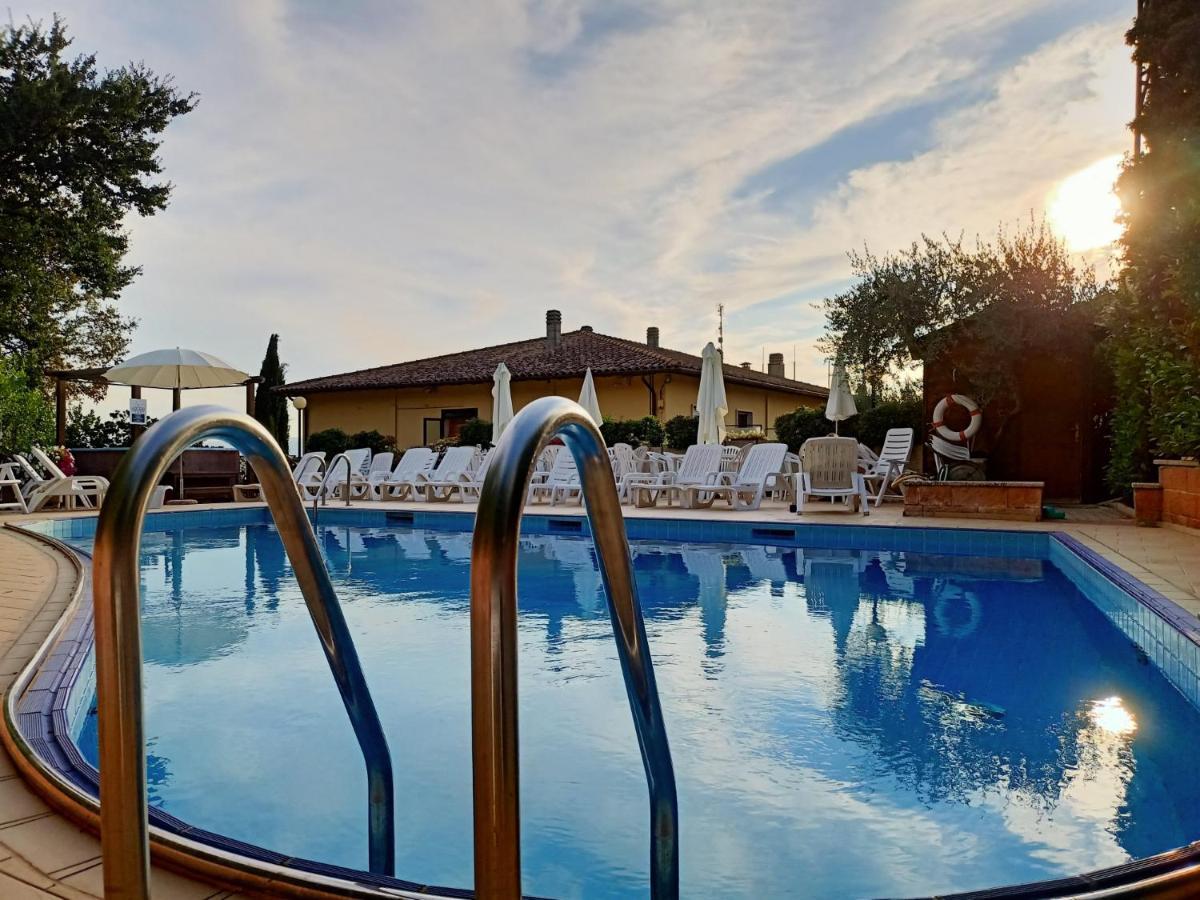 Viole Country Hotel อัสซิซี ภายนอก รูปภาพ